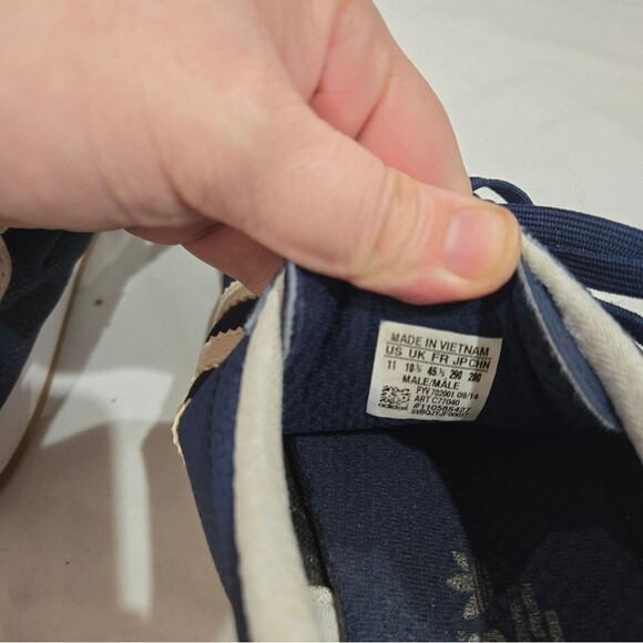 ADIDAS Samoa Mens Sz 11 Navy Blue & White w Gum Soles Gold Condition - Picture 7 of 8